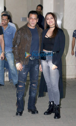 Photos: Celebs snapped at Salman Khan’s birthday bash