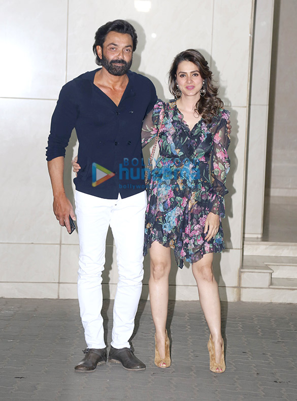 photos celebs snapped at salman khans birthday bash 19