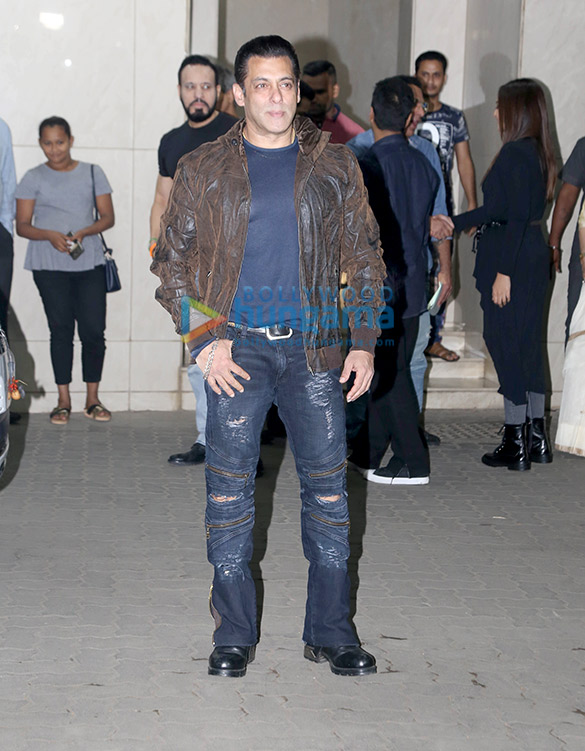 photos celebs snapped at salman khans birthday bash 8