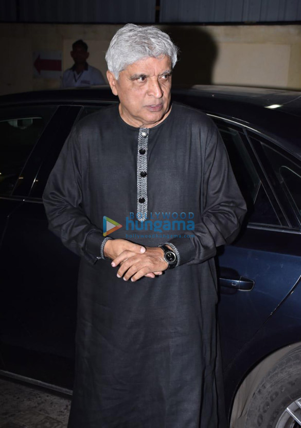 photos janhvi kapoor akshay kumar and others grace the special screening of panipat 9