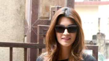 Photos: Kriti Sanon snapped at Kwan office in Andheri
