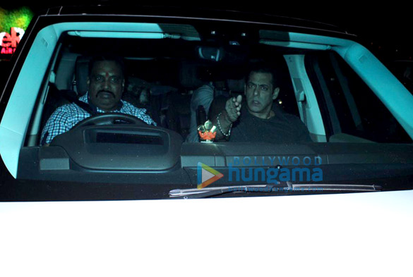 photos salman khan arbaaz khan prabhu dheva and others attend the special screening of dabangg 3 at yrf studios 6