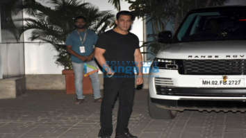 Photos: Salman Khan, Katrina Kaif, Bhumi Pednekar and Evelyn Sharma snapped at the airport