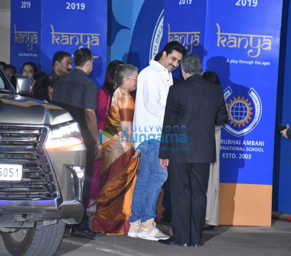 photos shah rukh khan aishwarya rai bachchan and others snapped attending the dhirubhai ambani school annual day 2019 3