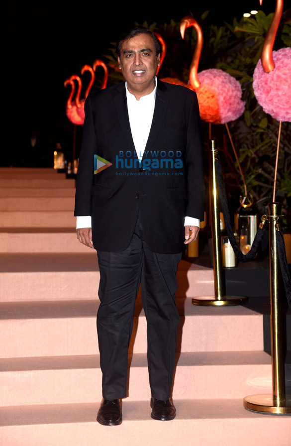 photos sonam kapoor ahuja riteish deshmukh genelia dsouza and others grace the gyaan project 20