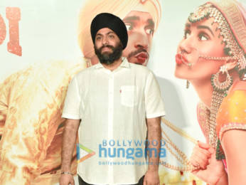 Photos: Sunny Singh Nijjar, Sonnalli Seygall and others grace the trailer launch of Jai Mummy Di