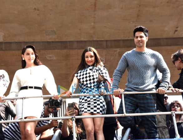 photos varun dhawan shraddha kapoor nora fatehi and others grace the trailer launch of street dancer 3d 7