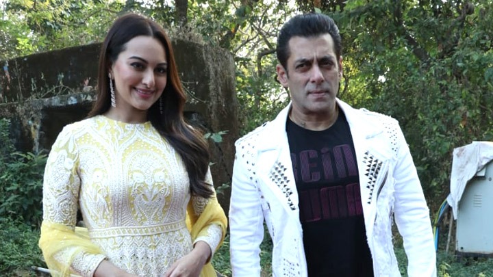 Salman Khan, Sonakshi Sinha and Saiee Manjrekar snapped promoting their film Dabangg 3