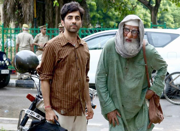 Ayushmann Khurrana is all praises for Gulabo Sitabo co-star Amitabh Bachchan Ayushmann Khurrana is all praises for Gulabo Sitabo co-star Amitabh Bachchan