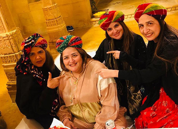 Watch: Hrithik Roshan's mother Pinkie Roshan grooves to Ghunghroo song