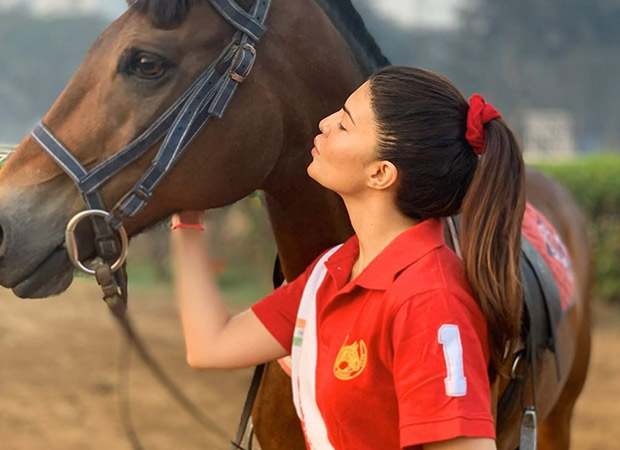 Jacqueline Fernandez spends her day horse riding and we’re wondering if there’s anything she cannot do!