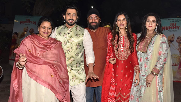Jai Mummy Di | Poonam Dhillon, Sunny Singh and Sonnalli Seygall Celebrate Lohri | Part 1