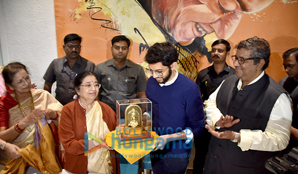 photos aaditya thackeray inaugurates hridaynath mangeshkar and familys restaurant sarjaa restaurant 2