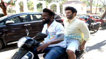 Photos: Aditya Roy Kapur snapped at a shoot location