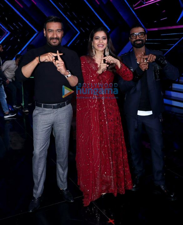 Photos: Ajay Devgn and Kajol promote their film Tanhaji – The Unsung Warrior on the sets of Dance Plus 5