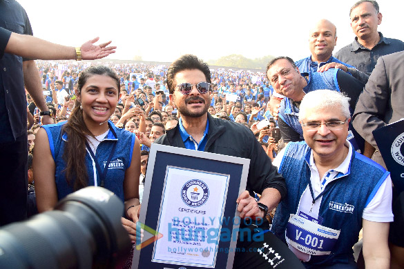 photos anil kapoor attends pinkathon to break their current guinness world record 1