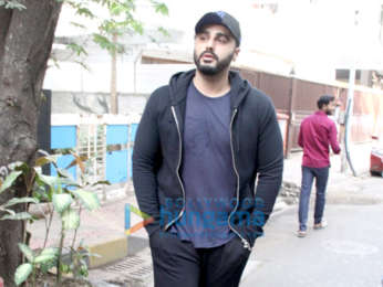 Photos: Arjun Kapoor spotted at Anshuka Yoga in Bandra