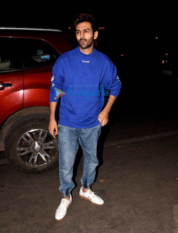 photos celebs attend ali abbas zafars birthday bash 10