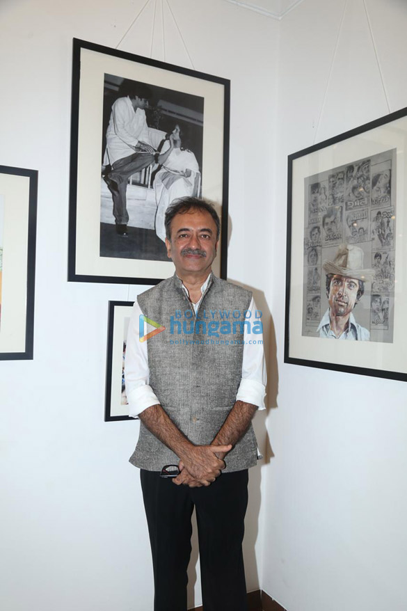 photos celebs grace javed akhtars art exhibition at nehru centre art gallery 5