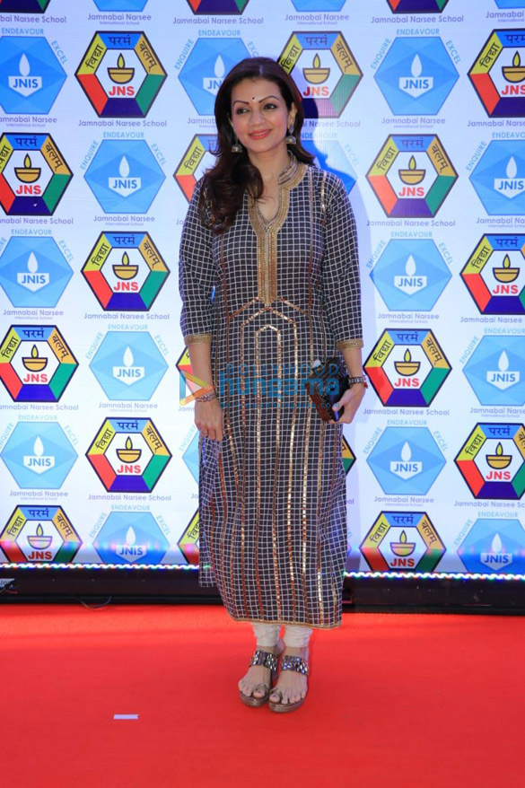 photos celebs grace the 50th anniversary celebration of jamnabai narsee school 8