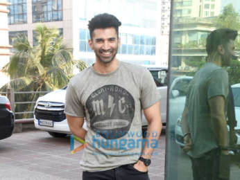 Photos: Disha Patani and Aditya Roy Kapur clicked at Malang promotions