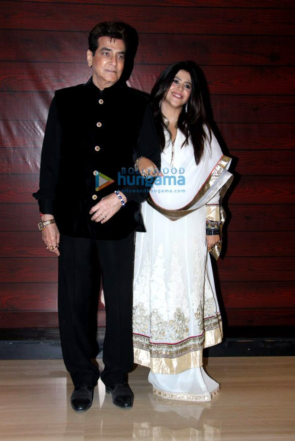photos hrithik roshan rakesh roshan and others attend javed akhtars birthday party 19