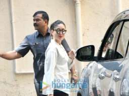 Photos: Kareena Kapoor Khan spotted at Aamir Khan’s house