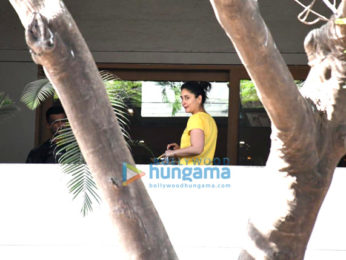 Photos: Kareena Kapoor Khan spotted in Bandra