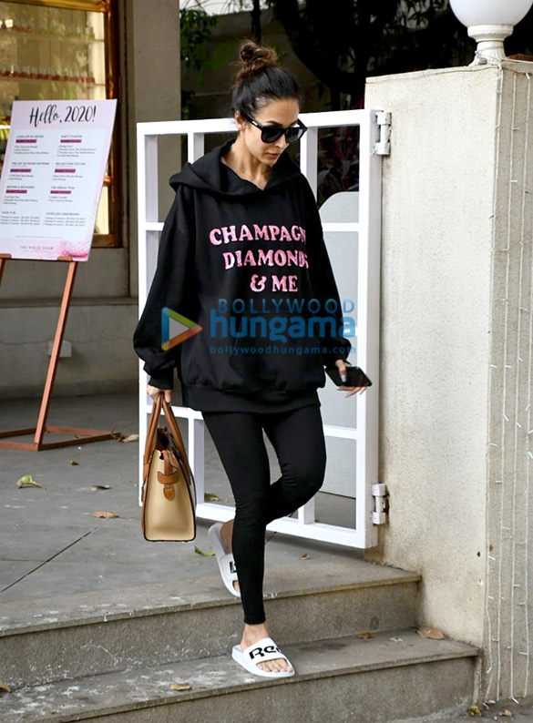 photos malaika arora spotted at salon 2