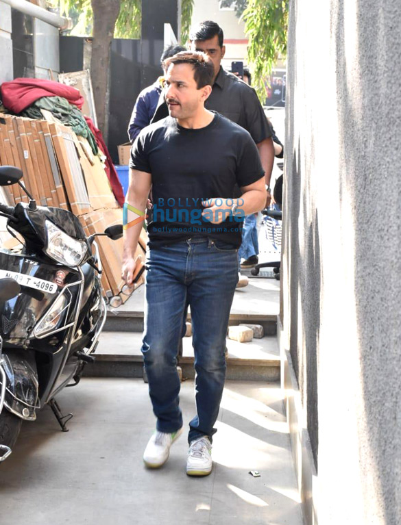 photos saif ali khan snapped promoting his film jawaani jaaneman 4