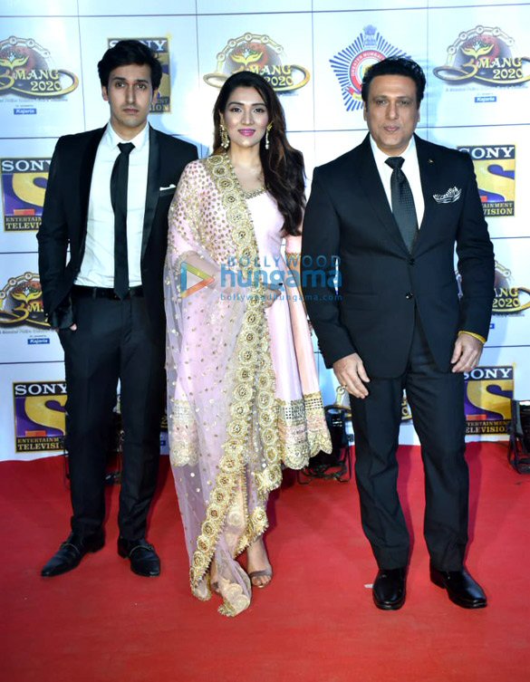 photos sara ali khan and others grace umang 2020 30
