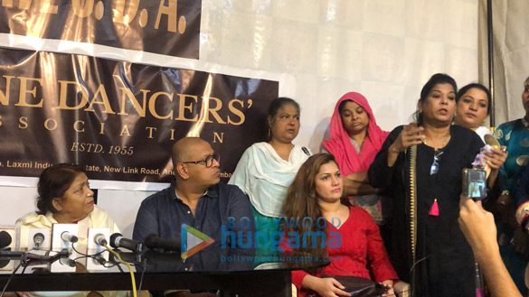 photos saroj khan snapped at the save cine dancer association event 4