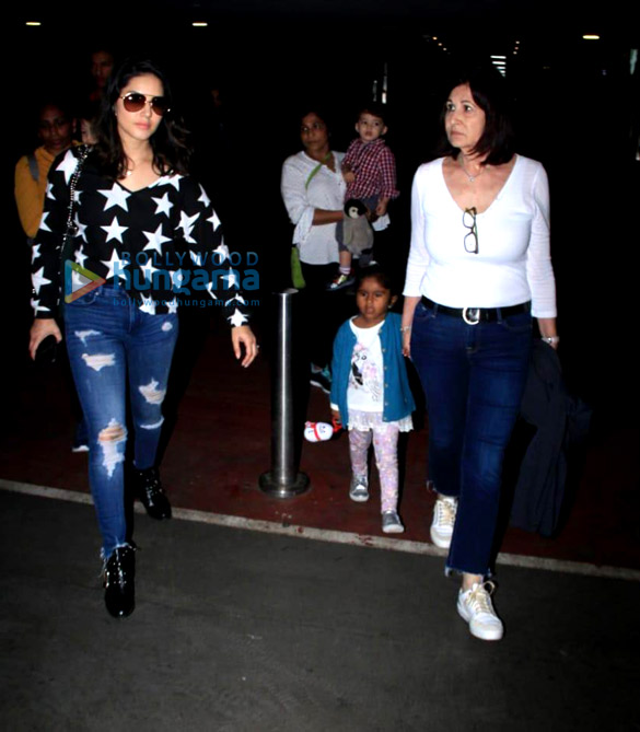photos shraddha kapoor and sunny leone snapped at the airport 2
