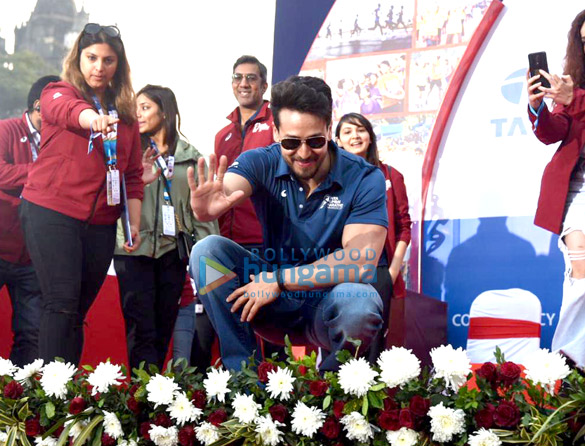 photos tiger shroff gulzar shamita shetty and anil ambani attends tata mumbai marathon 2020 2