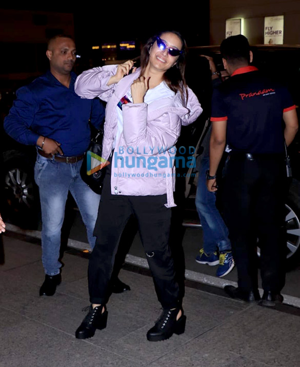 photos varun dhawan shraddha kapoor and mallika sherawat snapped at the airport 6