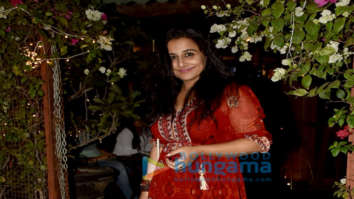 Photos: Vidya Balan spotted in Bandra
