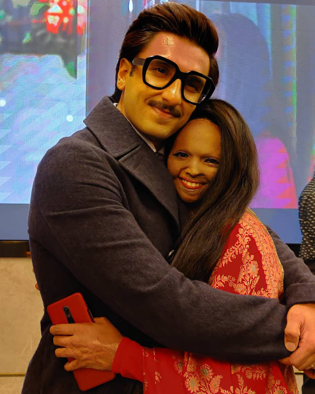 Ranveer Singh gives a warm hug to Laxmi Agarwal at Chhapaak premiere 