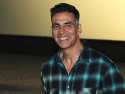 Watch: Akshay Kumar plays beach volleyball with a group of youngsters on Mumbai beach