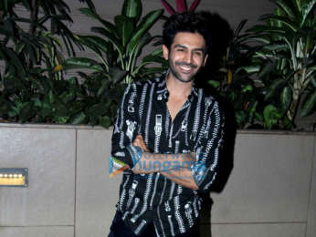 Photos: Bhool Bhulaiyaa 2 team snapped at producer Murad Khetani's house
