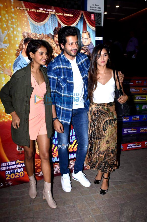 photos celebs attend the special screening of the movie shubh mangal zyada saavdhan 13