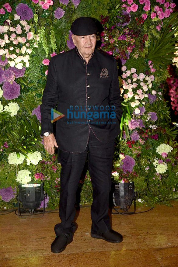 photos celebs grace armaan jains wedding ceremony 23