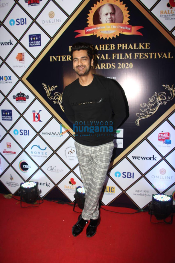 photos celebs grace the dadasaheb phalke international film festival awards 2020 10