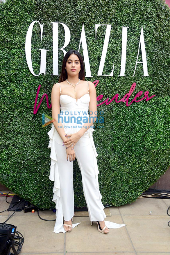 photos janhvi kapoor unveils grazia march 2020 issue 6