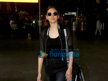 Photos: Kareena Kapoor Khan, Aditi Rao Hydari and others snapped at the airport