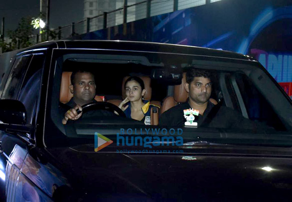photos ranbir kapoor and alia bhatt snapped in andheri 4