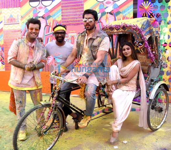 Photos: Remo D’Souza, Mouni Roy, Sunny Singh Nijjar and Varun Sharma snapped shooting a Holi song