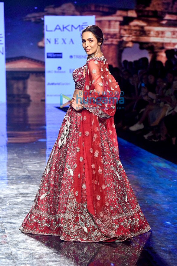 photos saiee manjrekar malaika arora and others snapped at the lakme fashion week summerresort 2020 2
