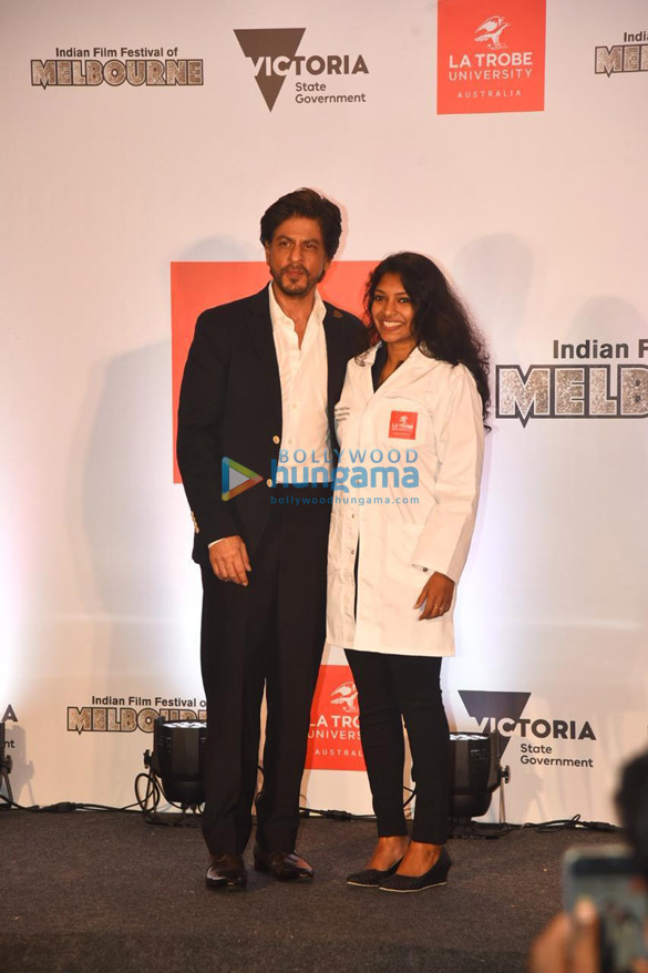 photos shah rukh khan and others snapped at the la trobe university scholarship event 2