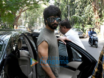 Photos: Shahid Kapoor and Mira Kapoor spotted at the gym