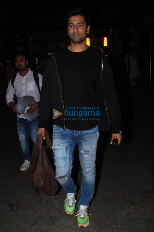 photos siddhant chaturvedi a r rahman and others snapped at the airport 3